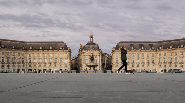 stationnement déménagement bordeaux