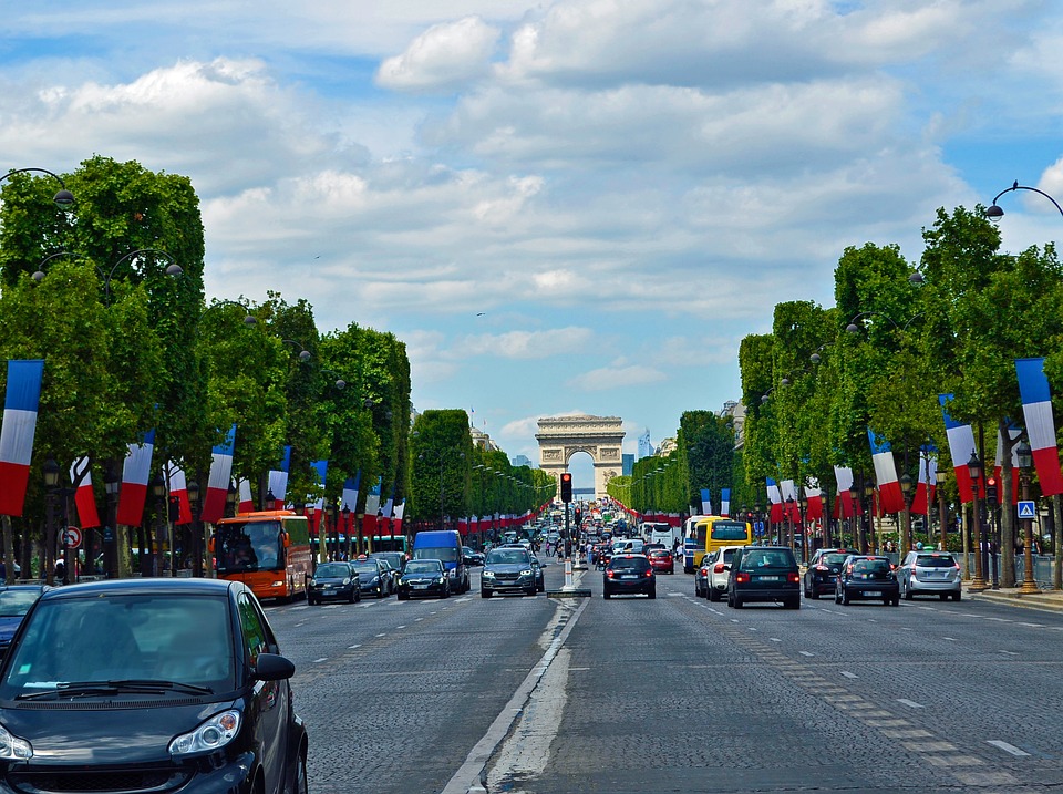 parking champ élysées paris