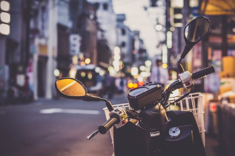 parking moto deux roues paris