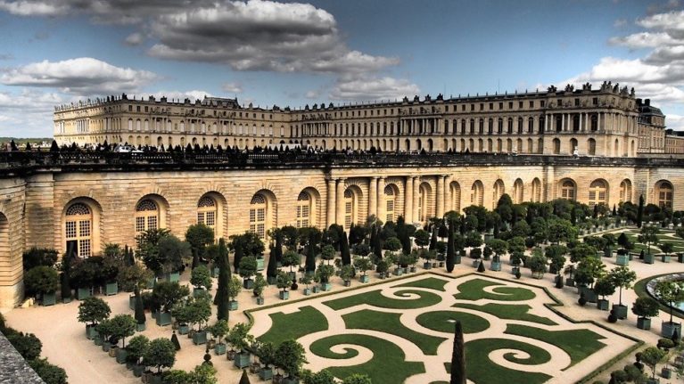 parking chateau de versailles