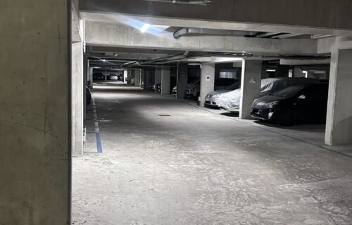 Place de parking à louer