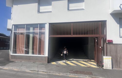 location parking dans résidence sécurisée 5 à pied minutes de la gare