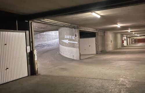 Parking couvert sécurisé – Matabiau / Les Chalets – 5 min gare – accès 24/24