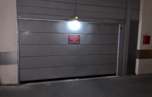 Garage fermé sécurisé avec badge – 10 min Gare Part-Dieu
