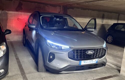 🚗 Place de parking sécurisée – 8 rue des Pavillons, Puteaux
