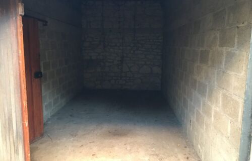 Location parking Caen rue de Falaise (14)