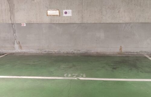 Parking Face au Parc Des Expositions Porte de Versailles - Palais des Sports