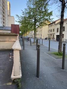 Parking au centre ville de rosny sous bois près de Leclerc et de la Gare de Rosny sous bois