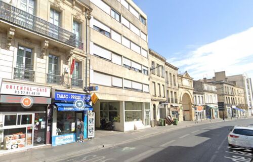 Location Parking(s)  moto Bordeaux proximité Victoire