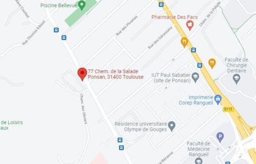 Place de stationnement dans résidence privée