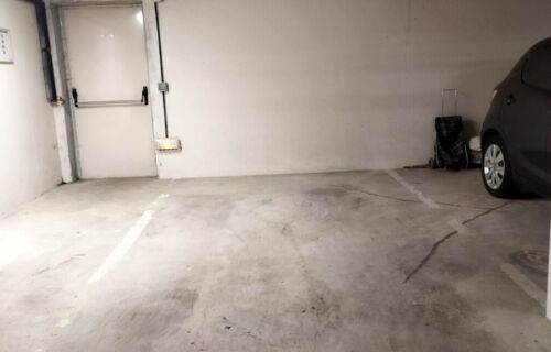 Location d'un parking sécurisé en s/s sol