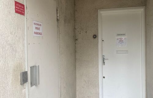 Parking près de l'arrêt Quatre Routes - Asnières sur Seine
