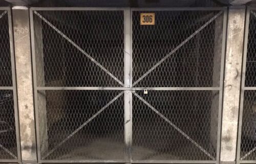 Parking près du métro Glacière (ligne 6) et bus 21/64