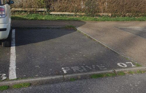 place de parking privé au nord ouest de Concarneau