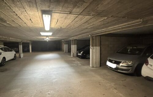 Place en sous sol centre ville de Nantes