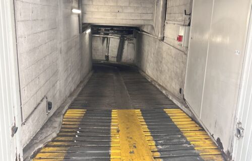 Parking proche étoile et Trocadéro