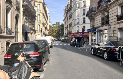 Parking proche étoile et Trocadéro