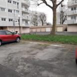 Place de parking proche gare et tout commerce.