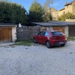 Parking extérieur dans une cour privée proche gare
