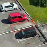 Place de parking sécurisée à 2 min de la vieille ville – accès barrière