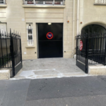 Parking couvert sécurisé - Paris 17e - Format Citadine - Horaires limitées